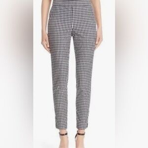 St. John Women’s Navy and White Gingham Pants